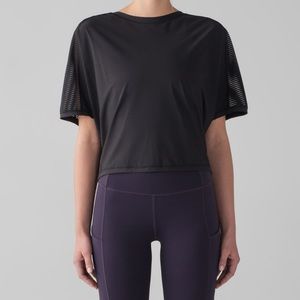 Lululemon Lean In Short Sleeve